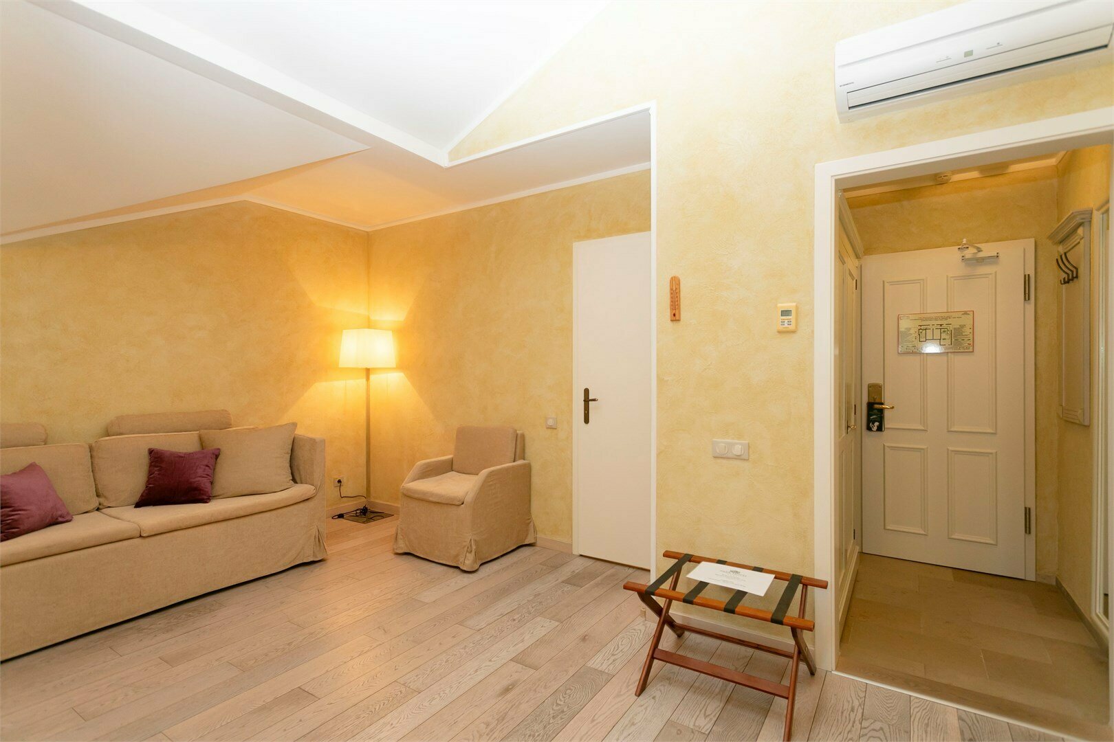 Джуниор Сюит однокомнатный