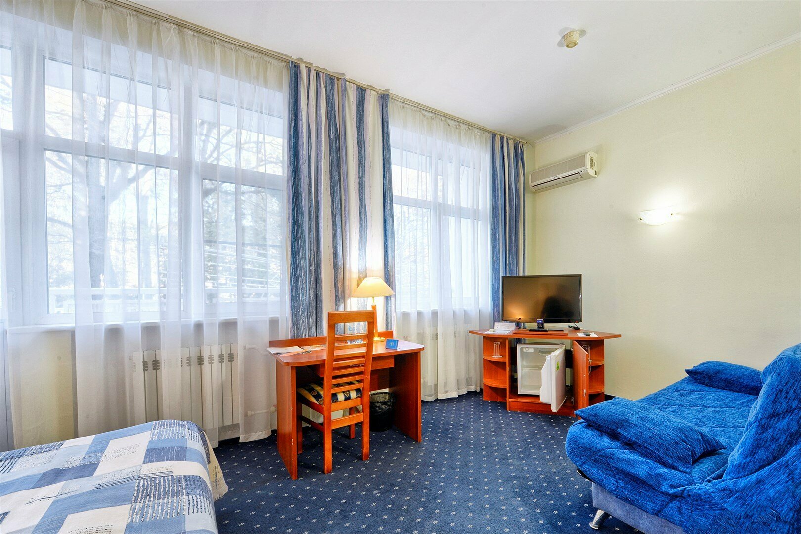 Студия с большой кроватью Корпус №3