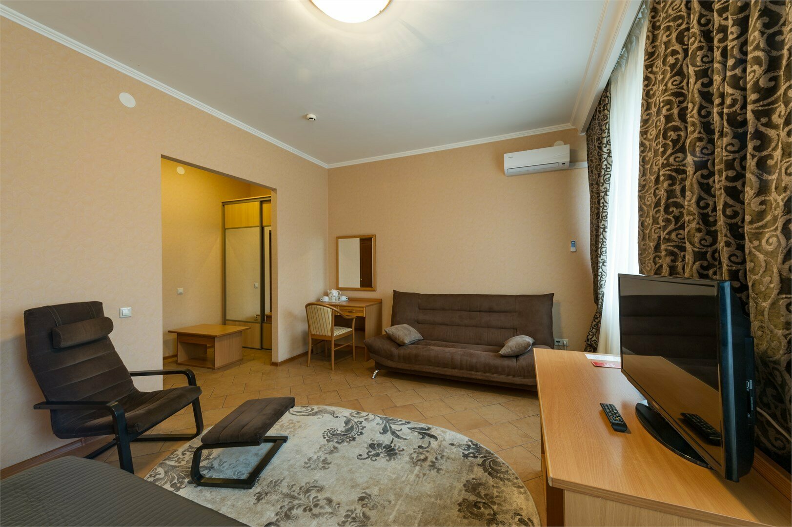 Полулюкс Junior Suite