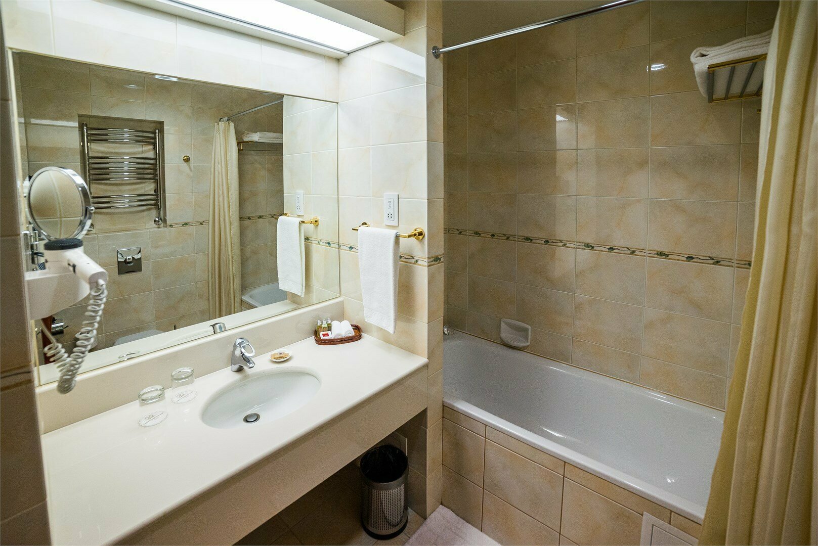 Стандарт с 1 двуспальной кроватью