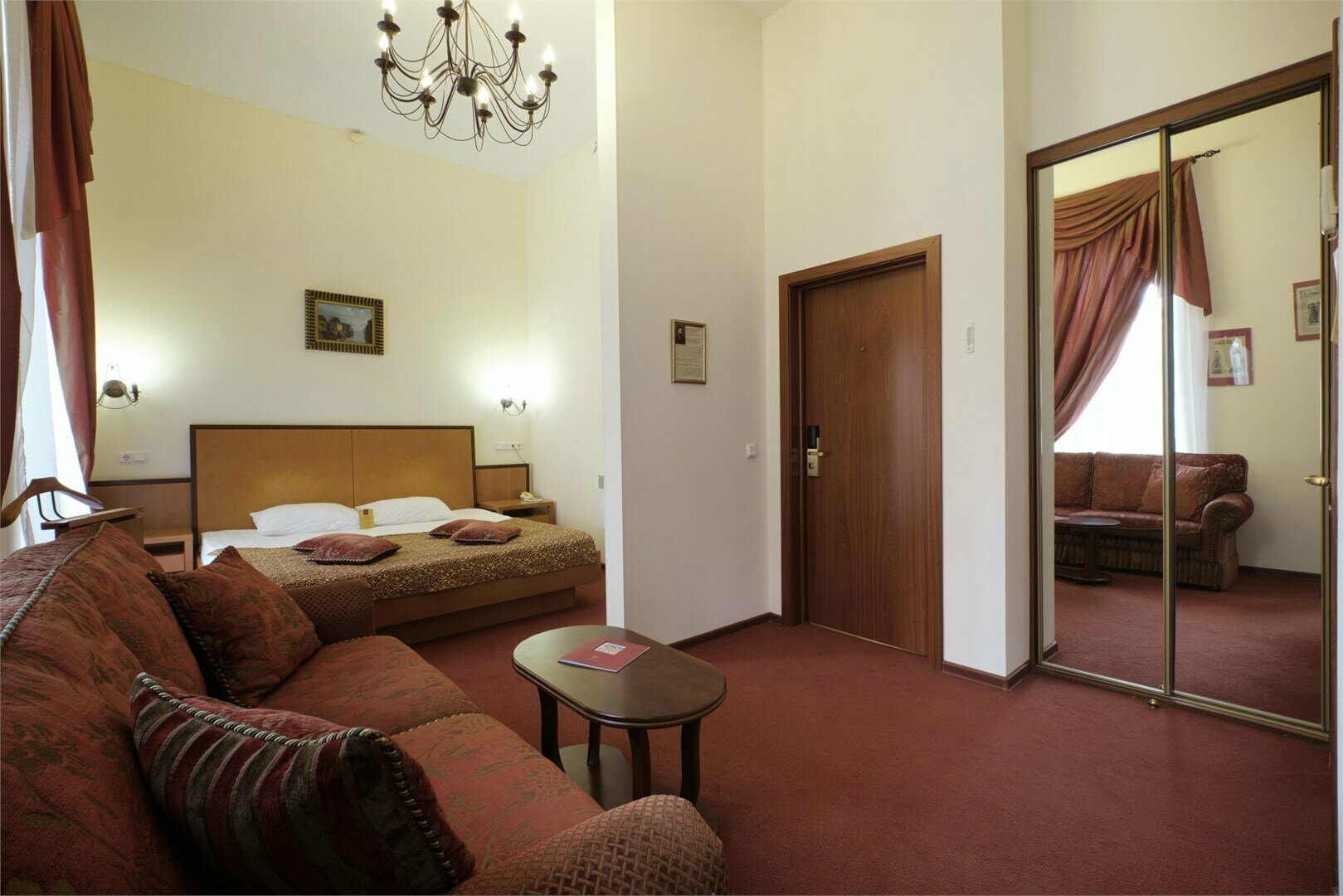 Сюит с балконом