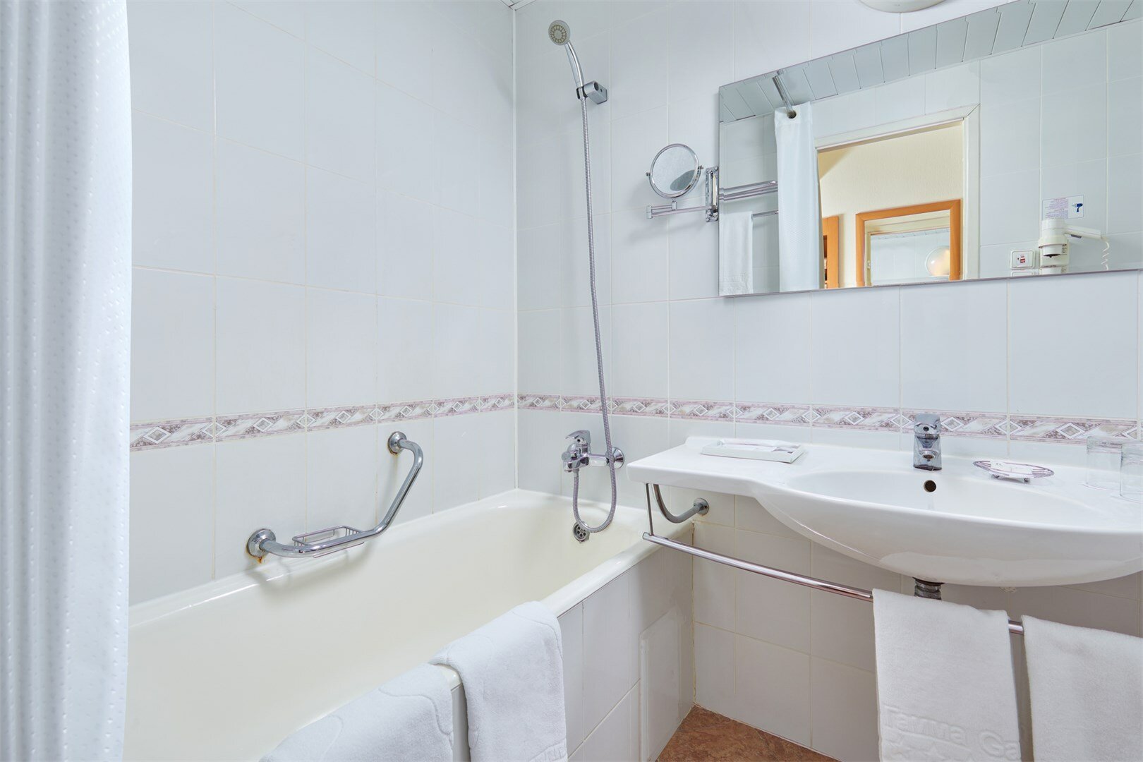 Стандарт двухместный номер с двумя кроватями