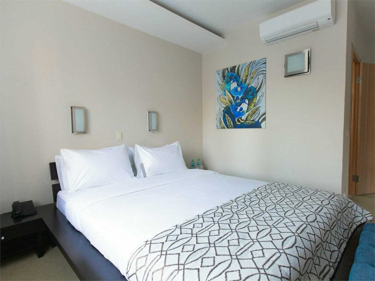 Стандартный номер с кроватью размера "queen-size"