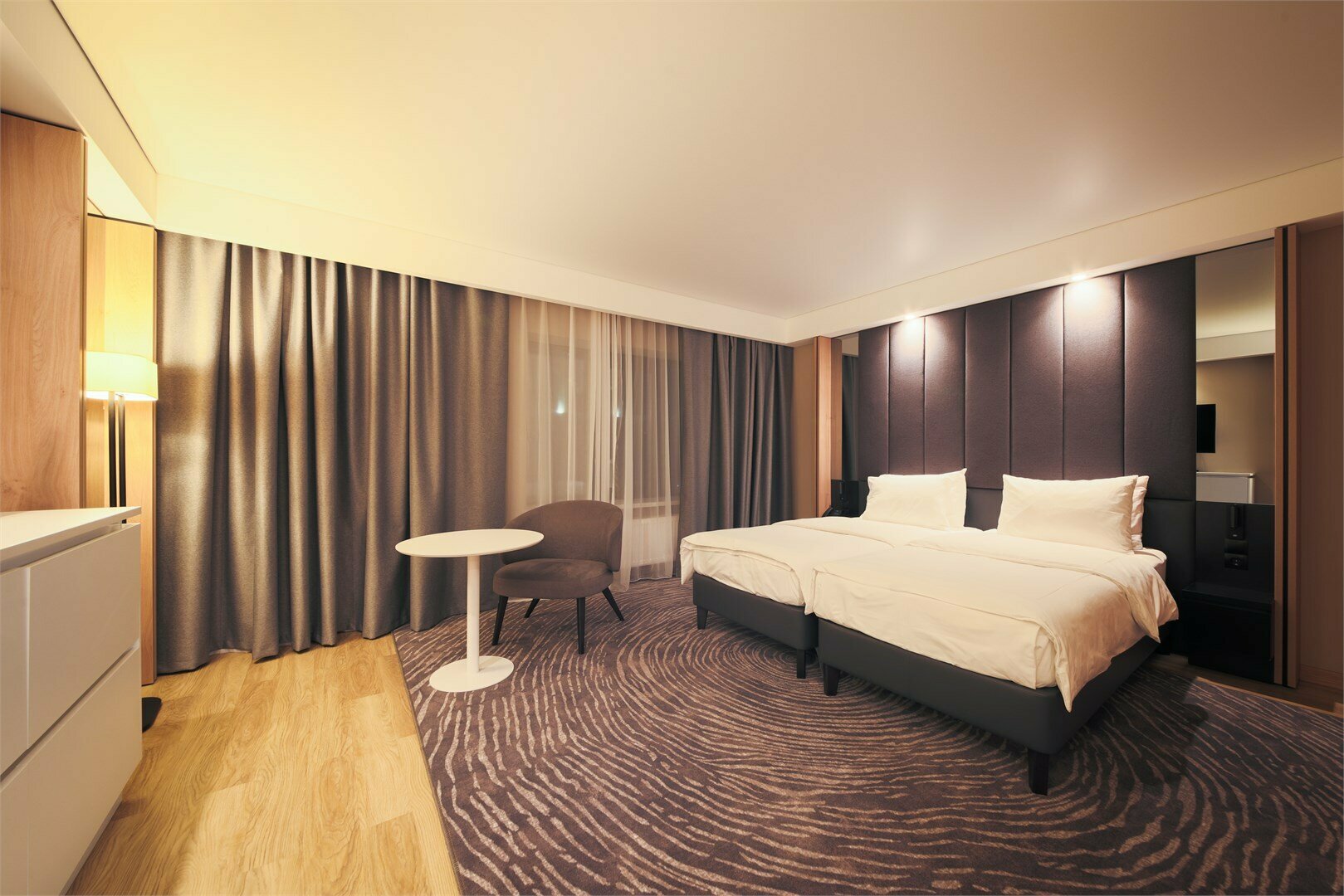 Valo Business Junior Suite