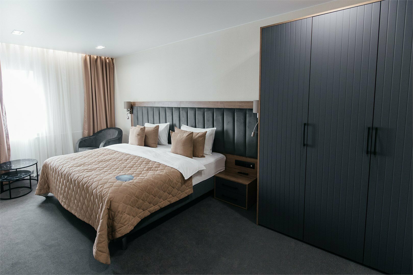 Улучшенный Люкс