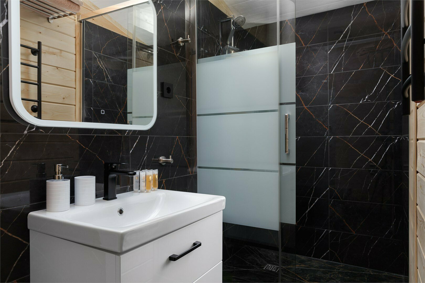 Коттедж  4-х местный в стиле Барн