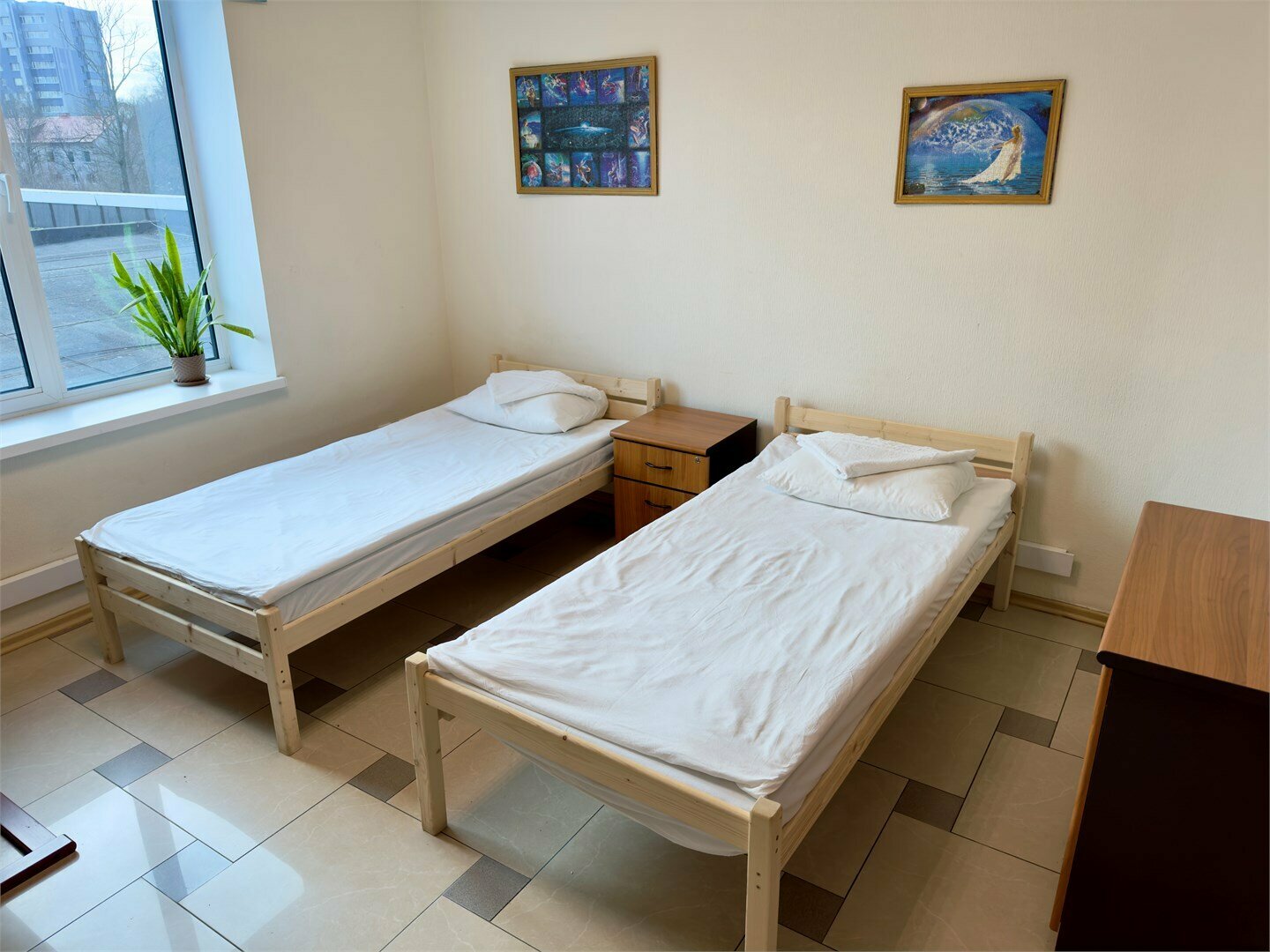 Двухместная комната c 2 односпальными кроватями с электронным замком