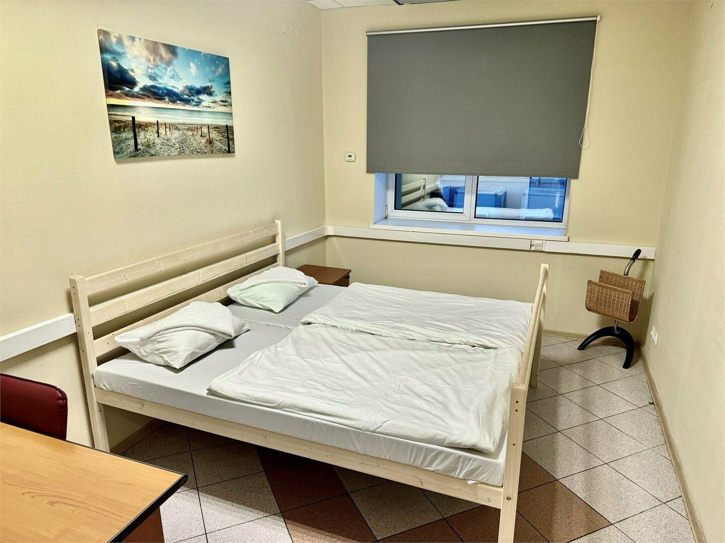 Двухместная комната с большой кроватью супер кинг сайз (90*200 см)