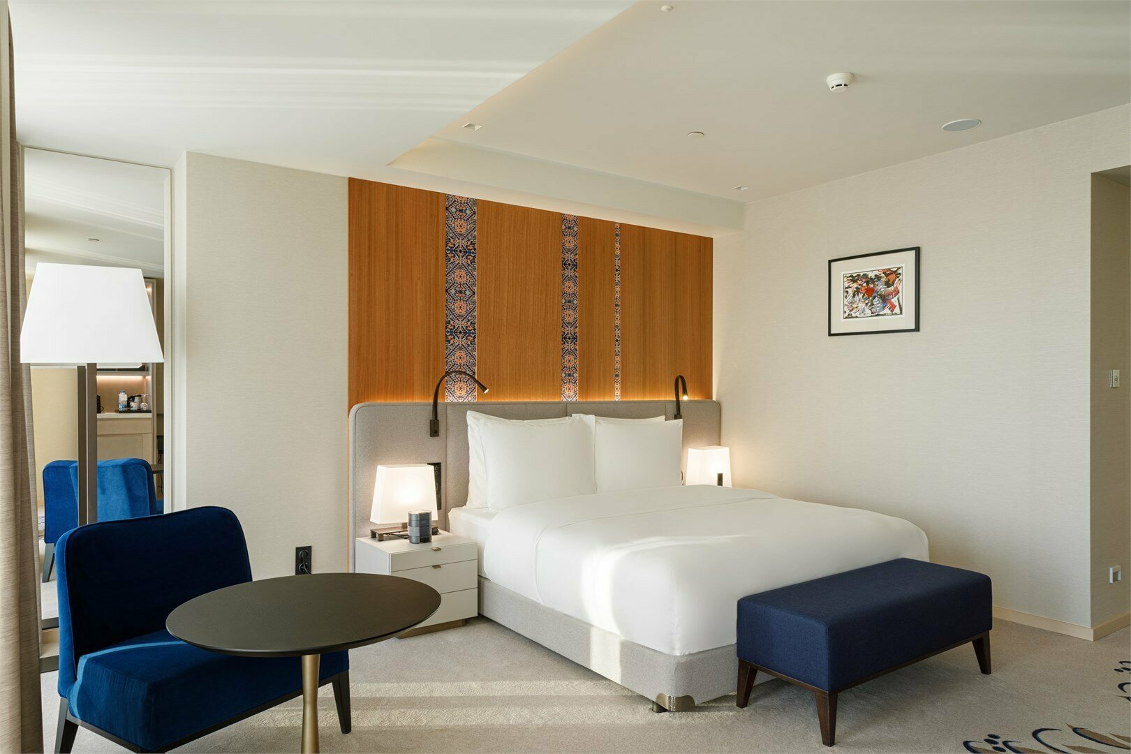 Стандарт с видом на мост | 1 большая кровать