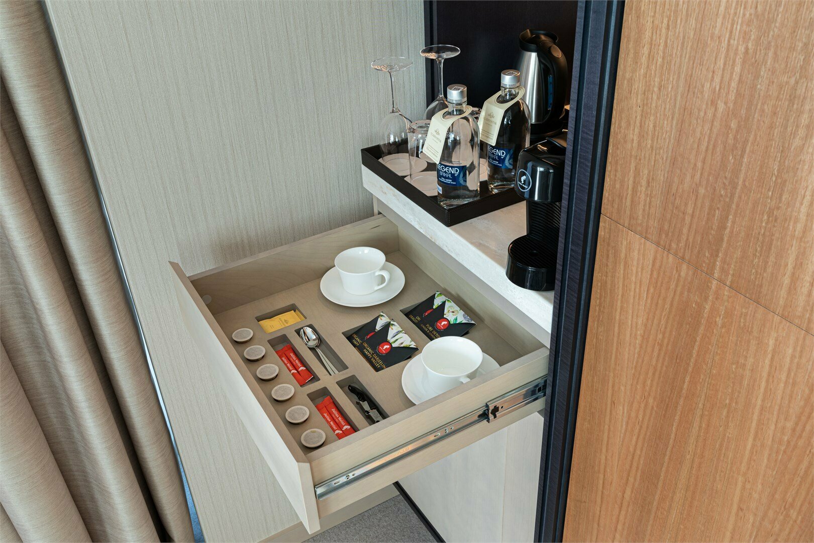 Супериор  c видом на город | 1 большая кровать