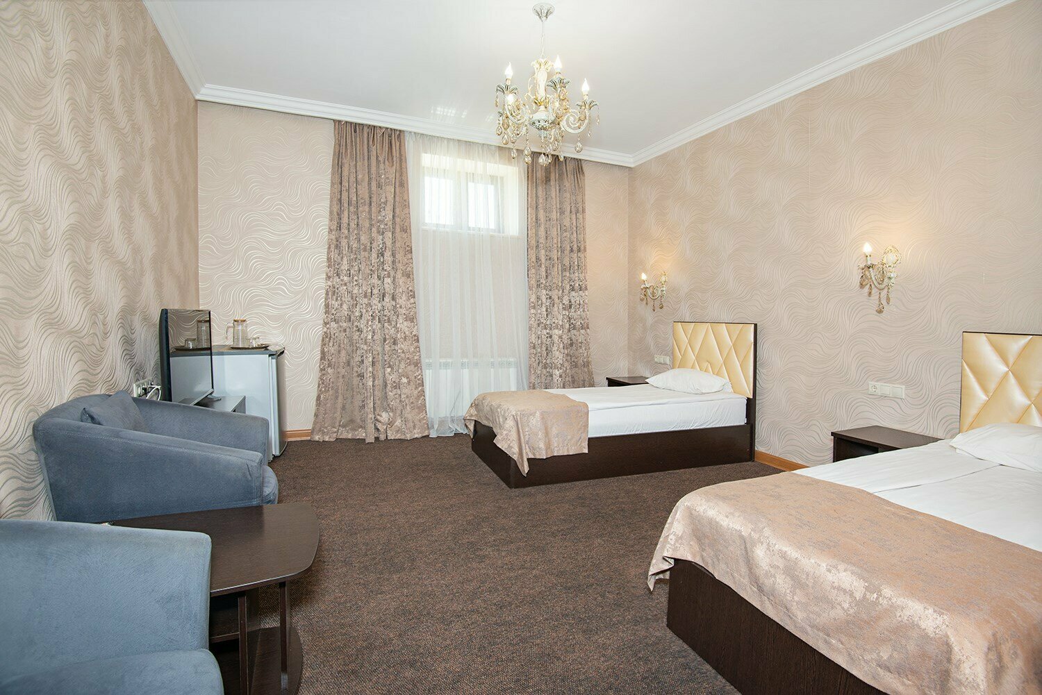 Бюджетный двухместный номер с  2 отдельными кроватями № 007