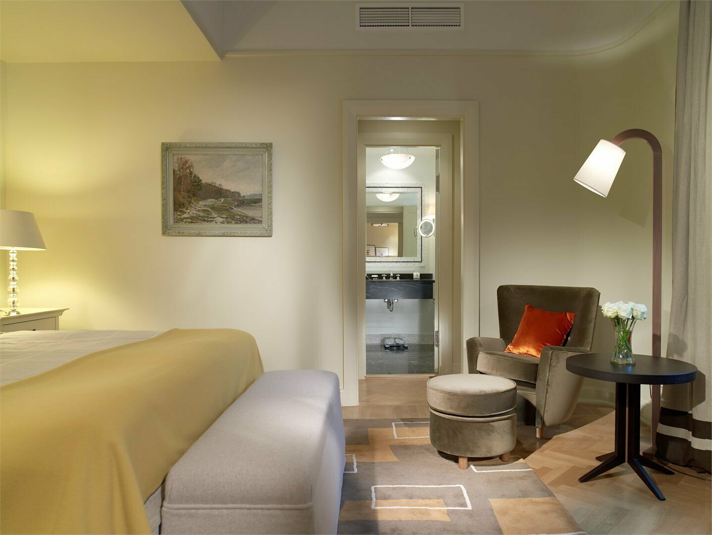 Полулюкс Амбассадор