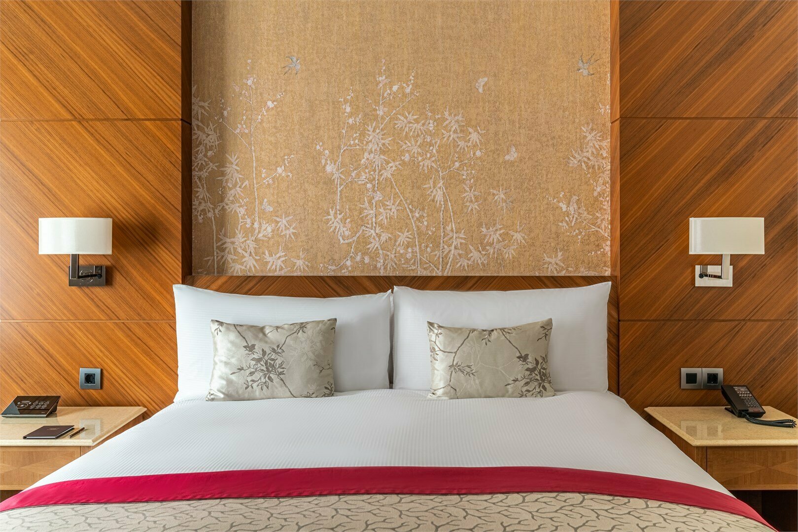 Супериор Кинг с видом во внутренний двор