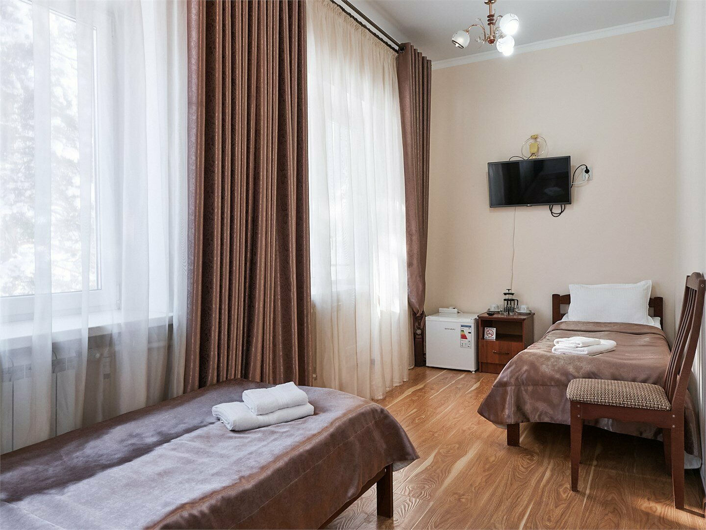 Двухместный номер с 2 отдельными кроватями, вид на горы