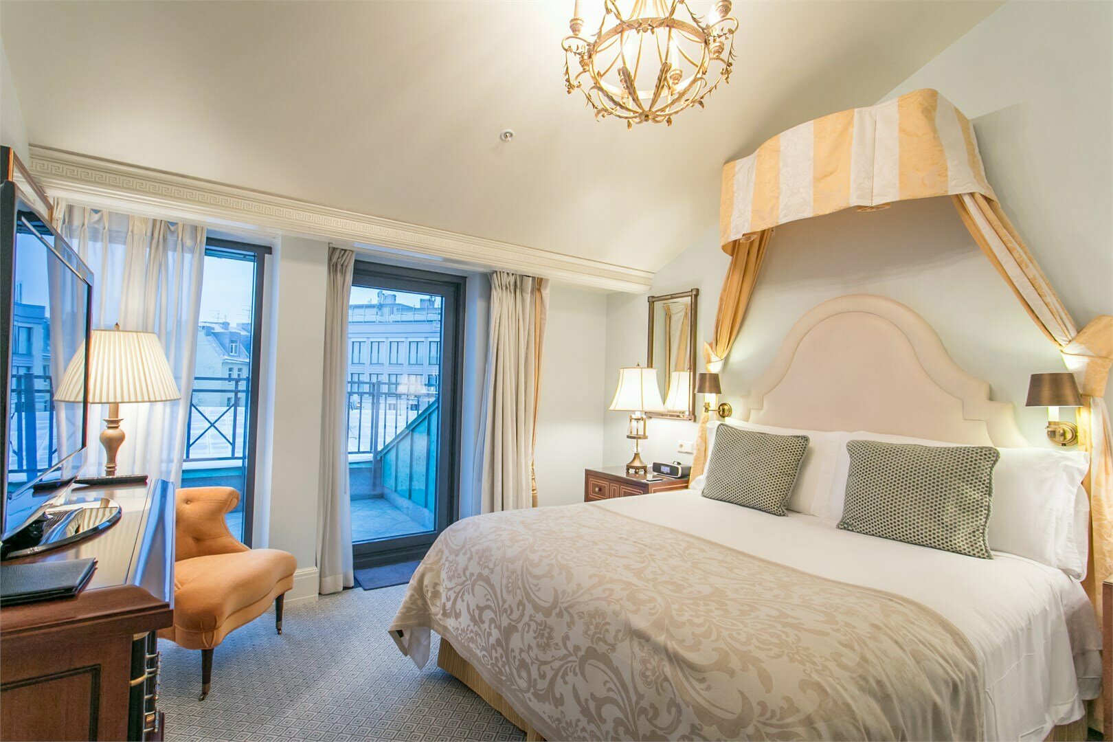 Премиум с террасой King