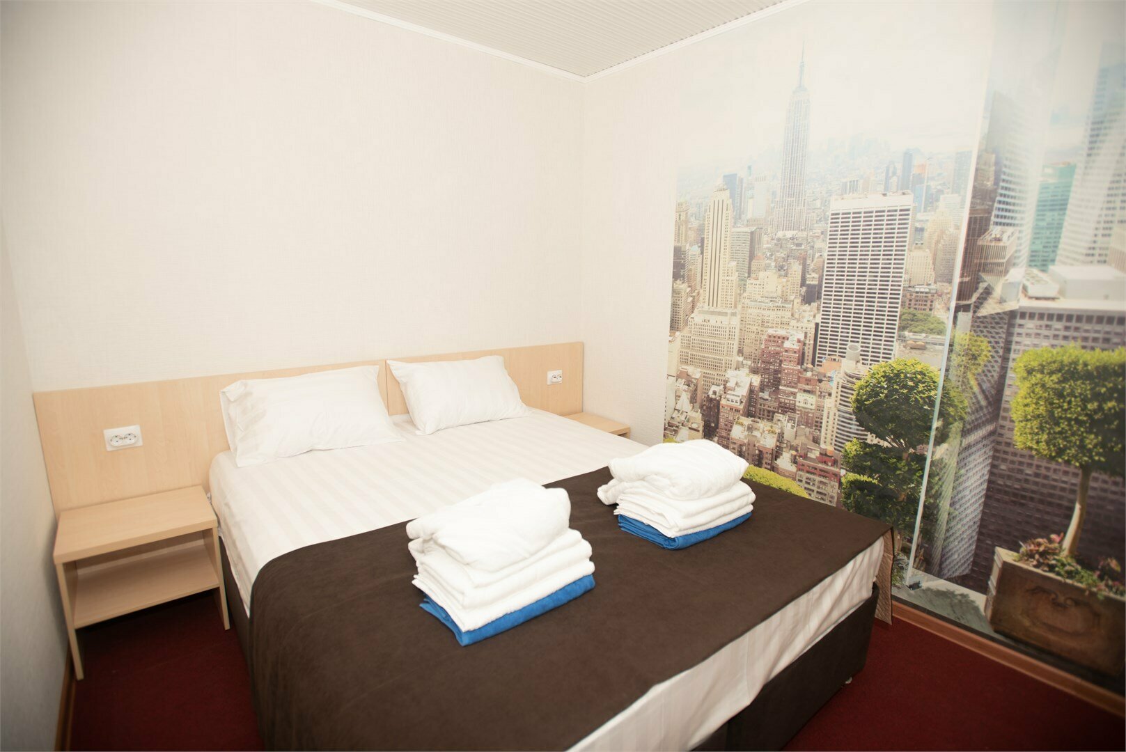 Семейный номер с кухней и каминной