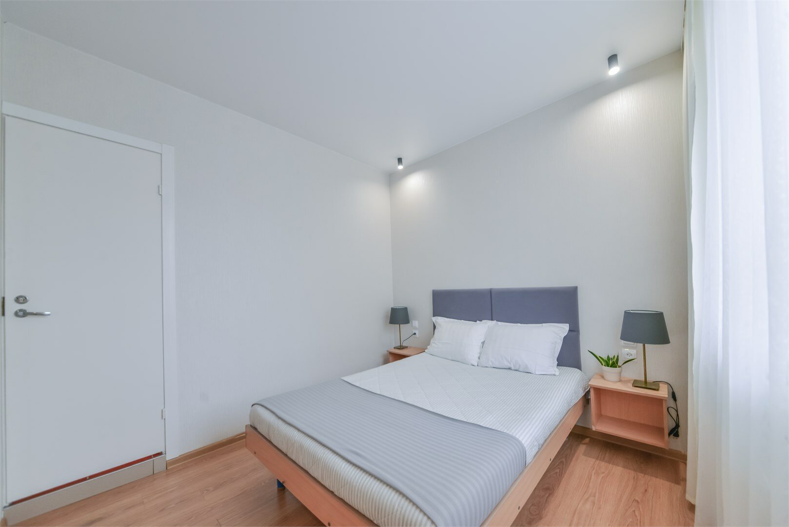 двухкомнатный трёхместный