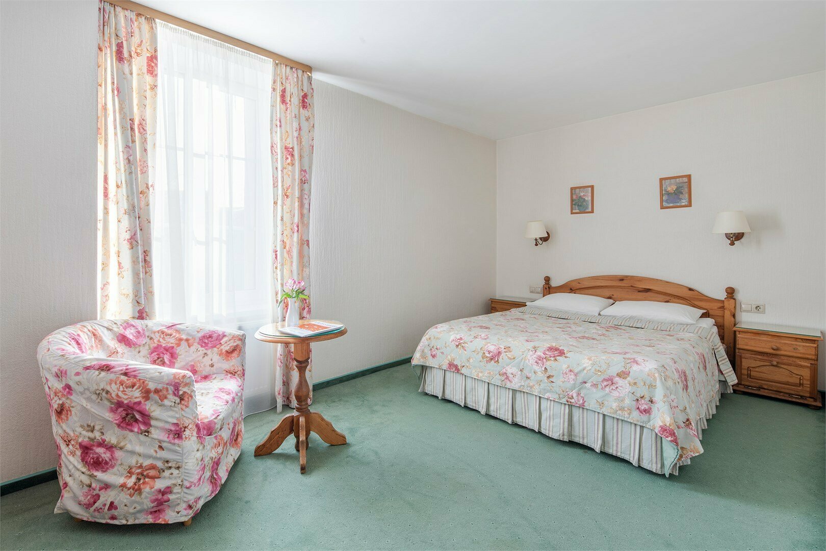 Номер Classic Village с двуспальной кроватью