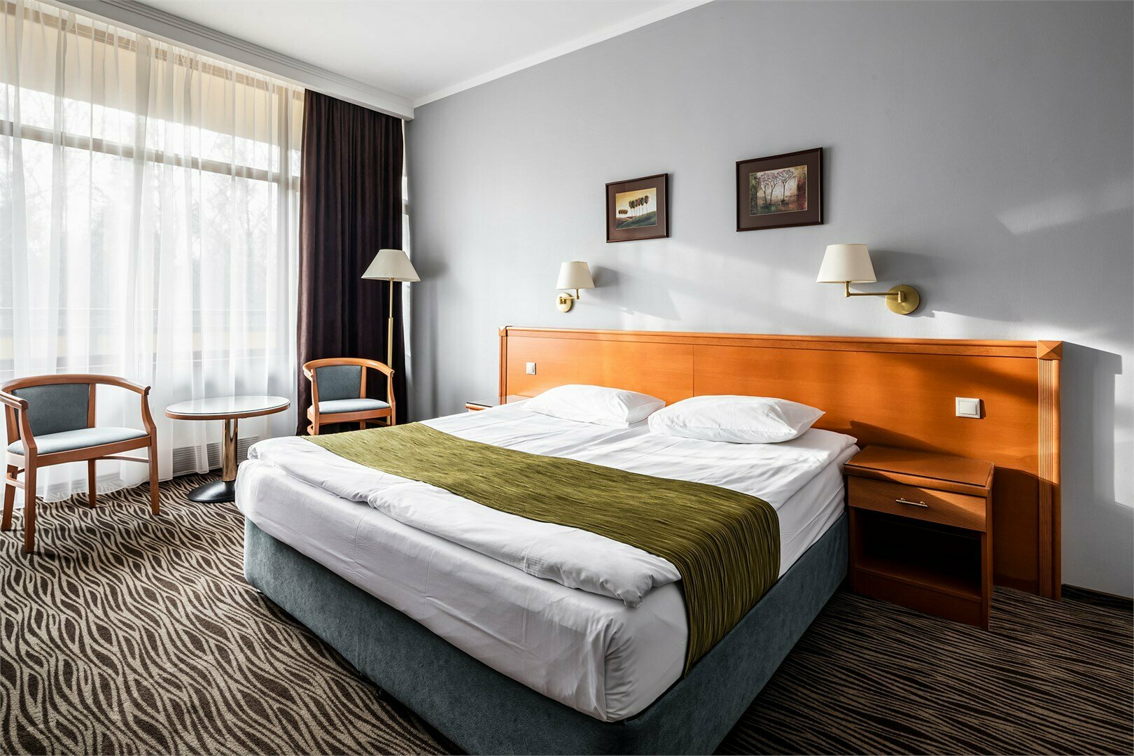 Номер Classic SPA, с балконом - с двуспальной кроватью