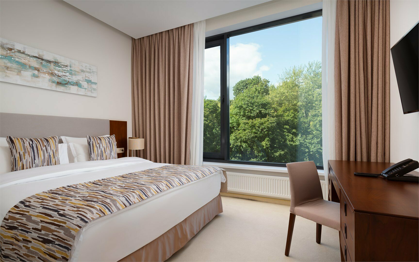 АПАРТАМЕНТЫ трёхкомнатные