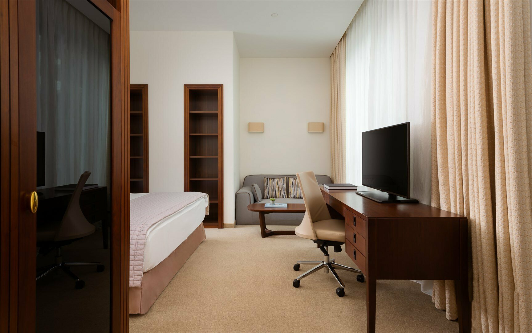 СТАНДАРТ с одной широкой кроватью