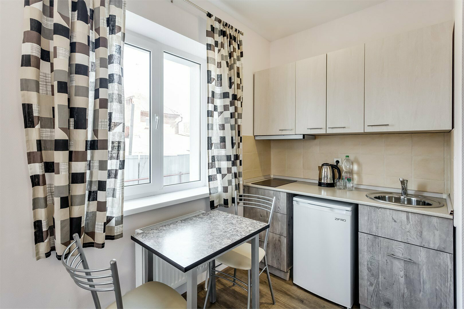 Студия Твин со своим санузлом и кухней