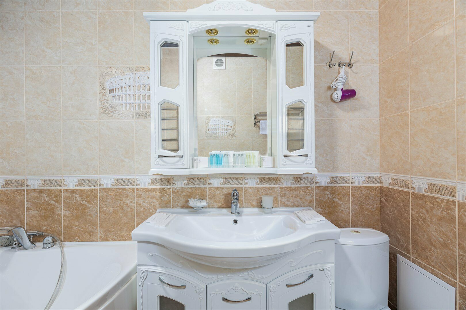 Family Room with balcony Nirvana