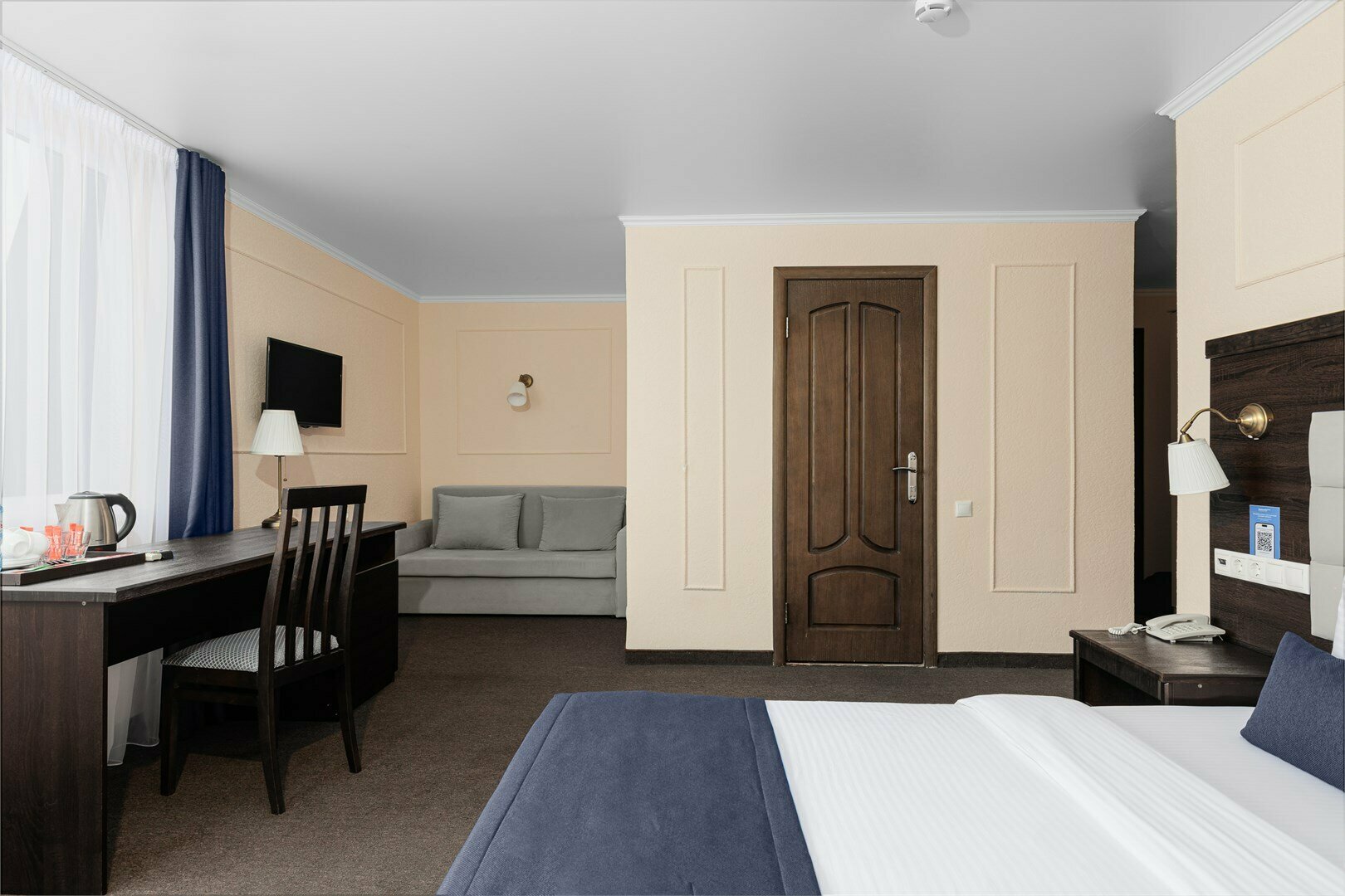 Superior + with balcony Mansard