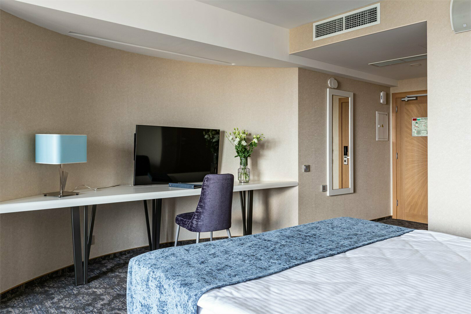 Делюкс с эркером и панорамным видом