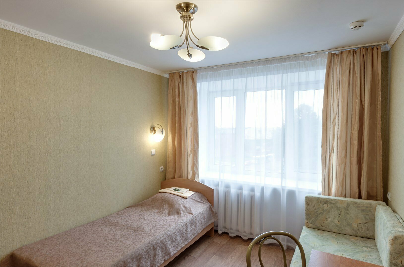 Семейный двухкомнатный номер