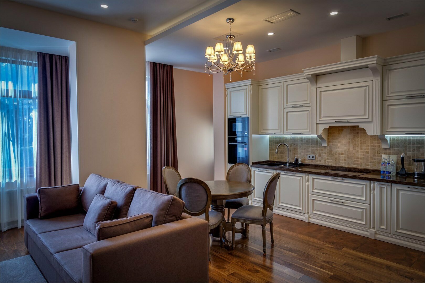 Улучшенные апартаменты с 1 спальней №614