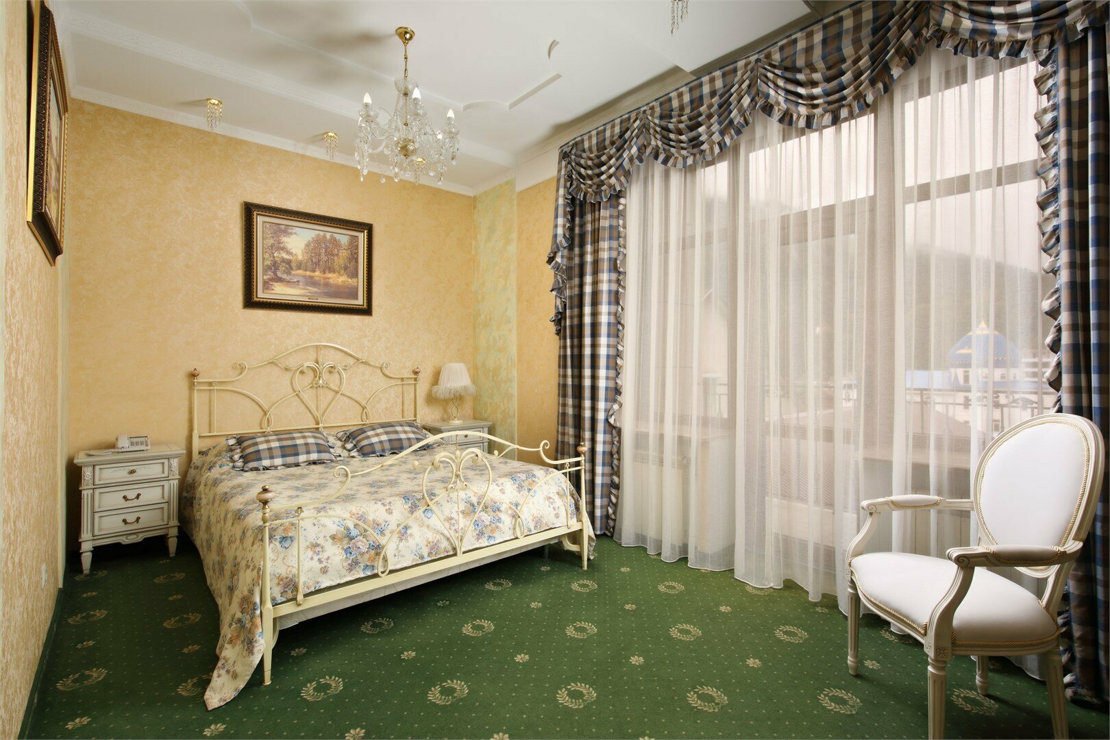 ЛЮКС С БАЛКОНОМ И ВИДОМ НА ГОРЫ (№2)