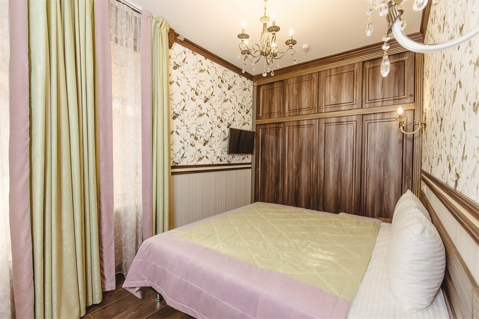 Семейный двухкомнатный номер