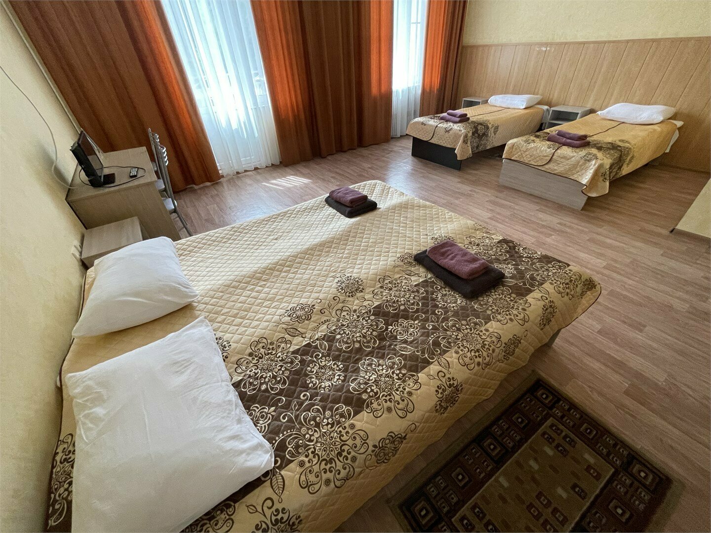 Янтарный-Семейный - Б