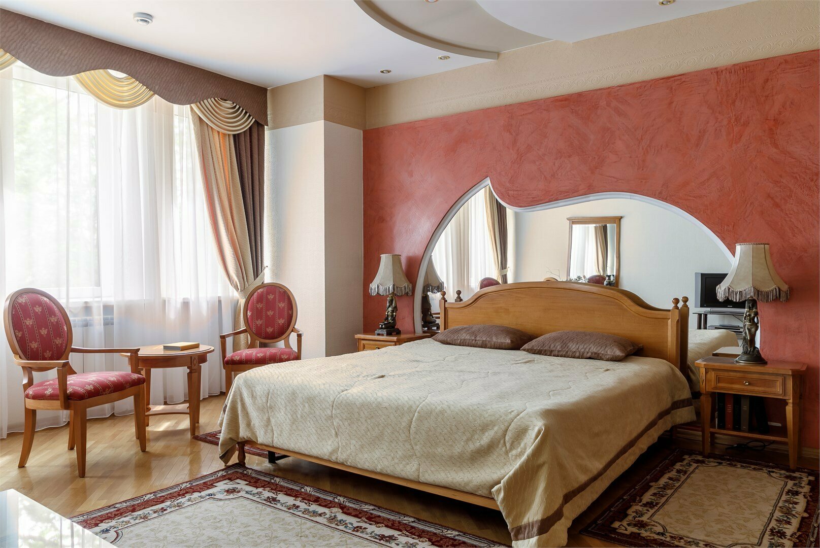 «Люкс-бизнес» трехкомнатный