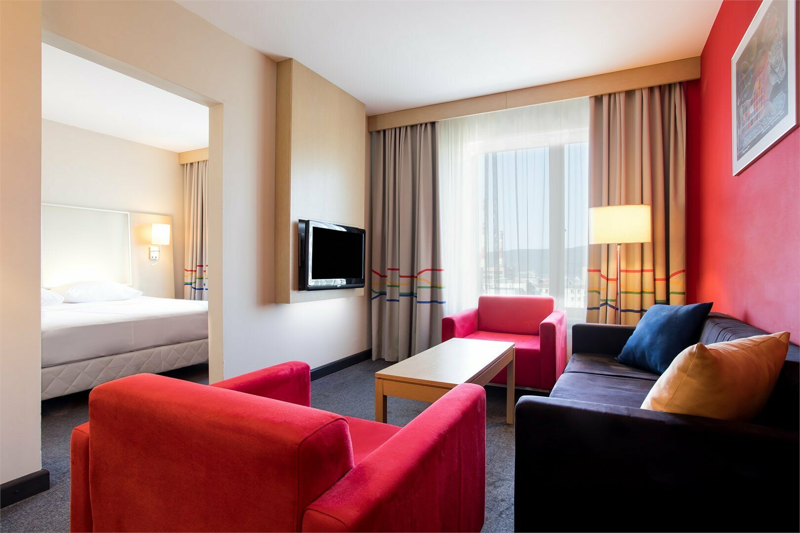 Улучшенный люкс с кроватью размера «king-size»