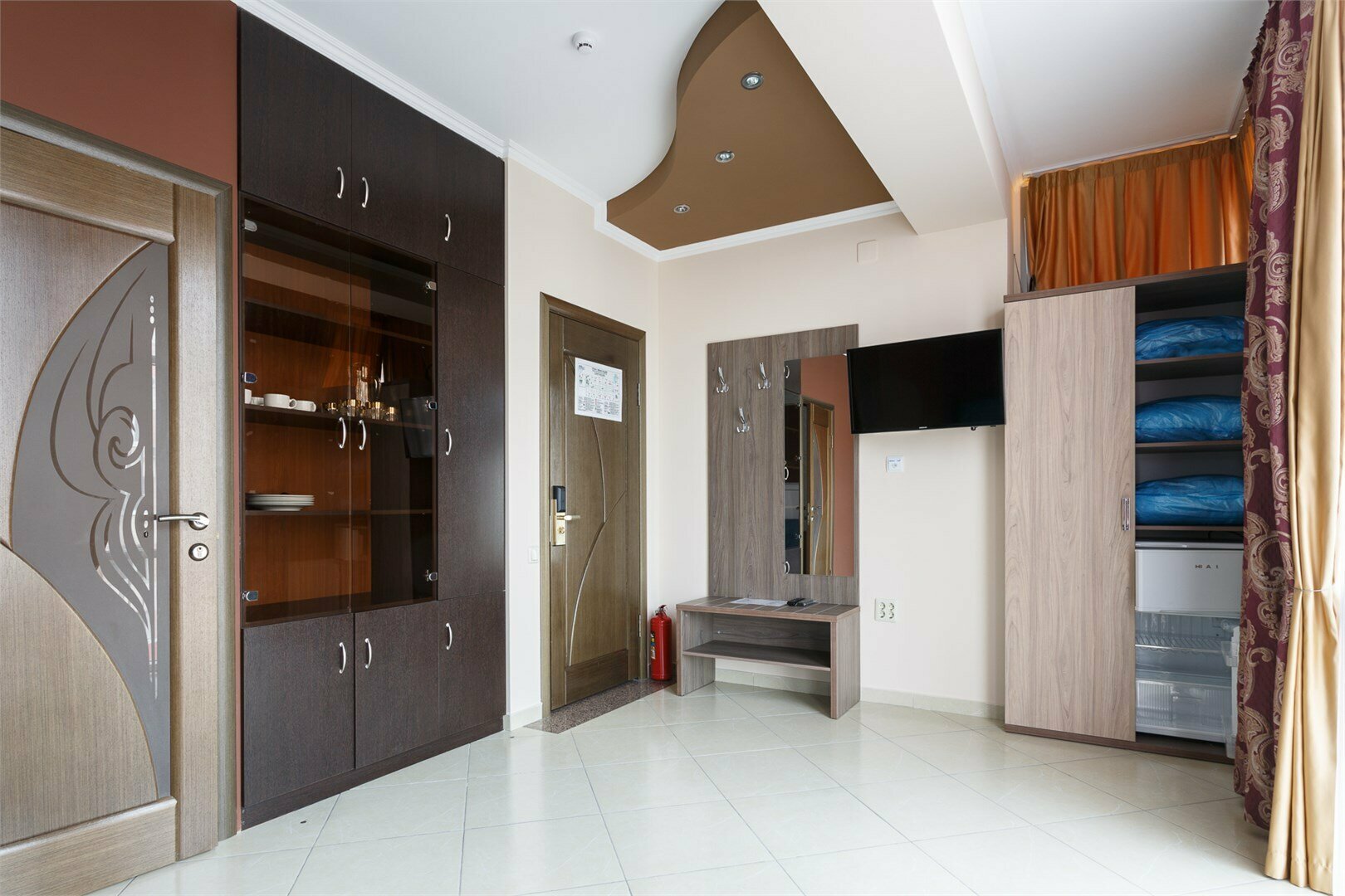 Улучшенный люкс