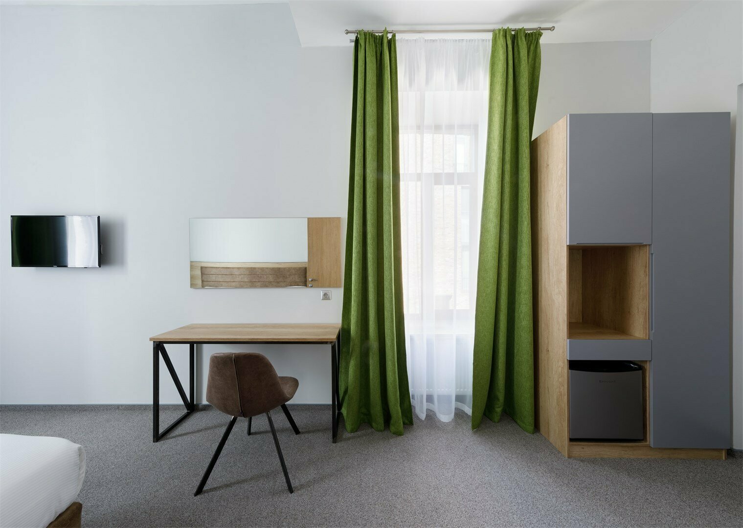 Улучшенный двухместный номер с двумя раздельными кроватями