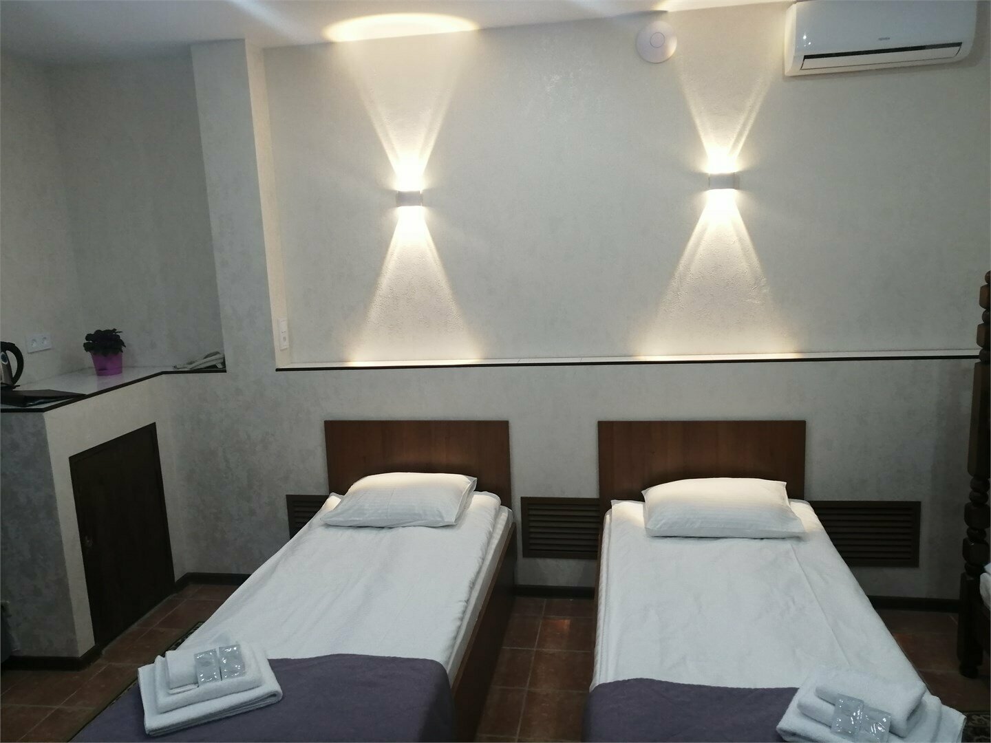 Четырехместный