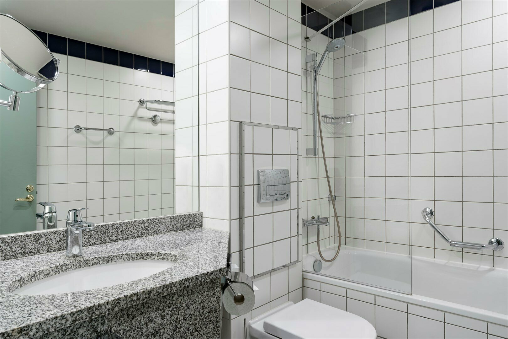 Улучшенный мансардный номер