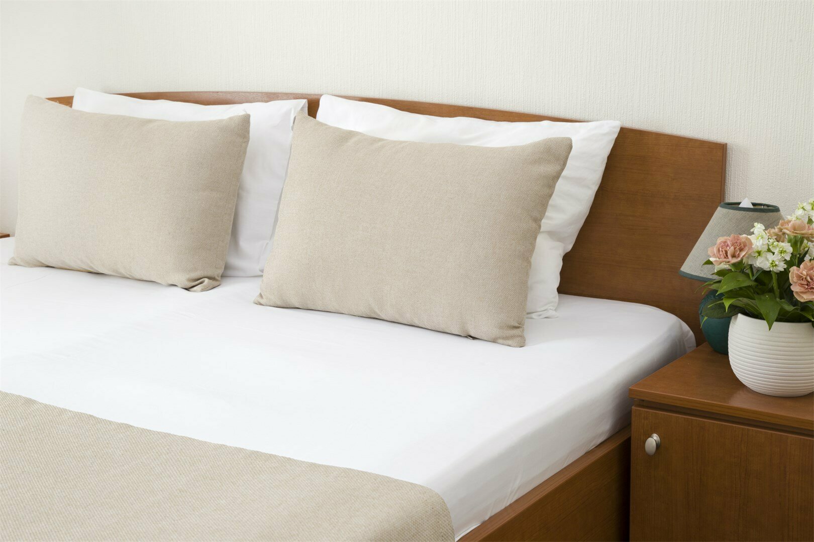 Классический номер с одной большой кроватью