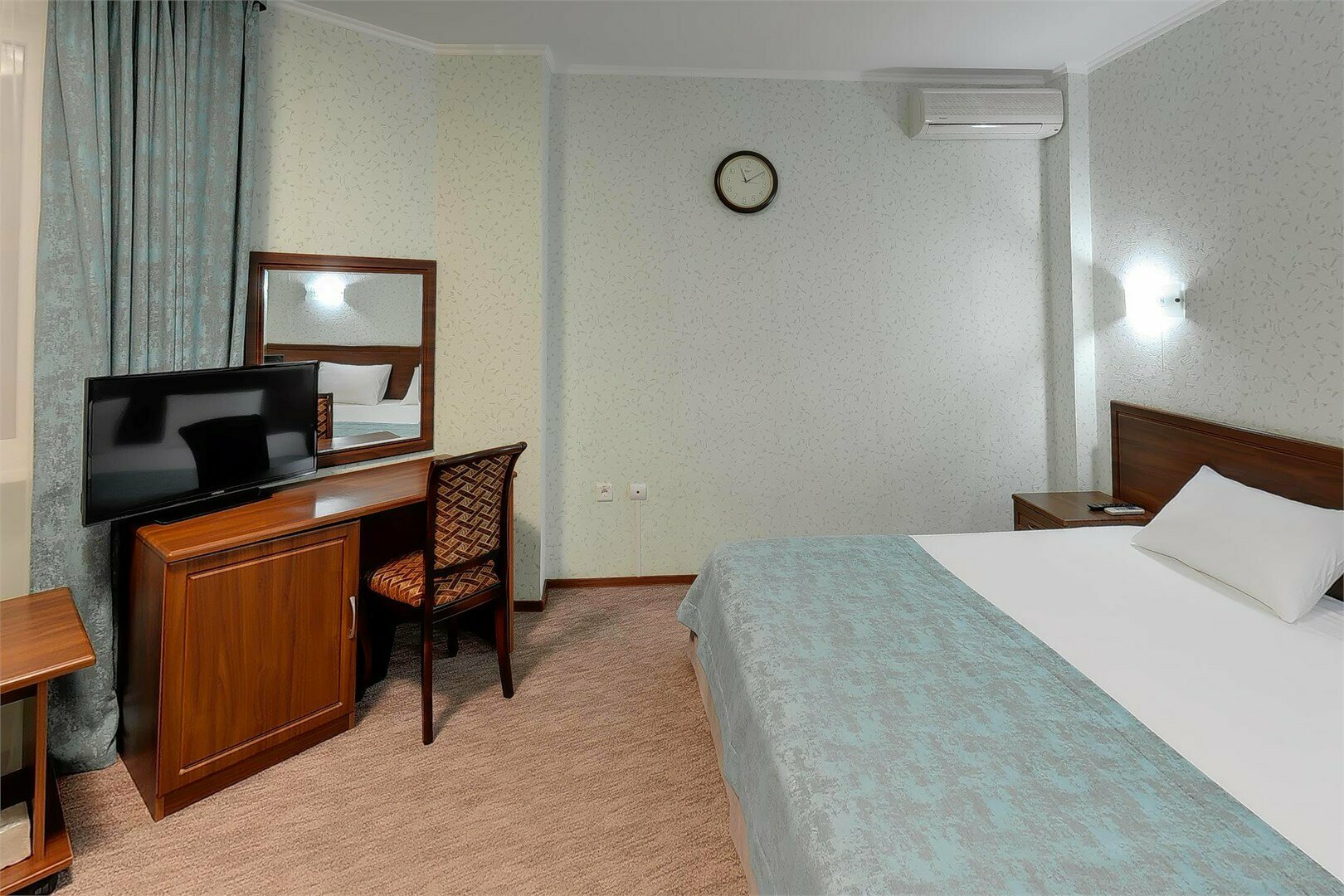 Комфорт с балконом первой категории