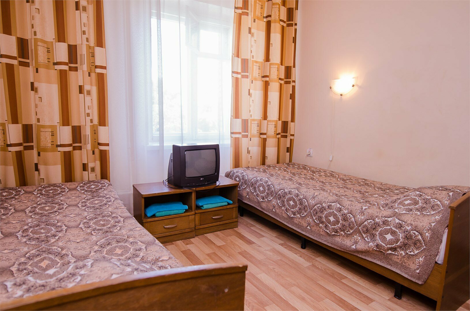 Номер второй категории (Эконом 1м.удобства на 2 номера)