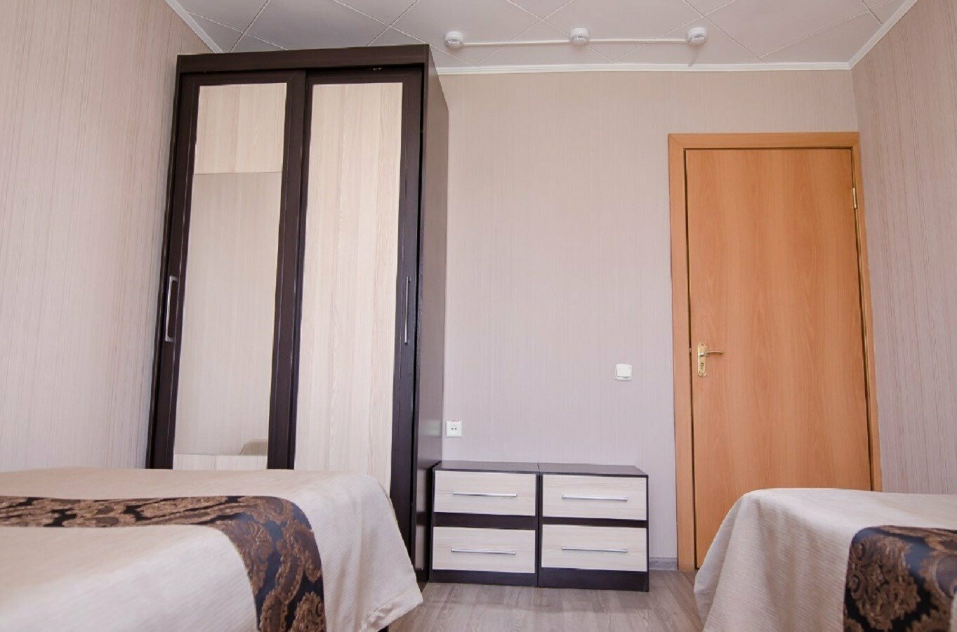 Номер первой категории "Улучшенный стандарт"