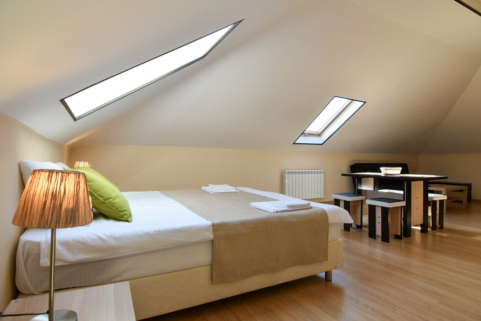 Апартаменты-студия (мансарда)