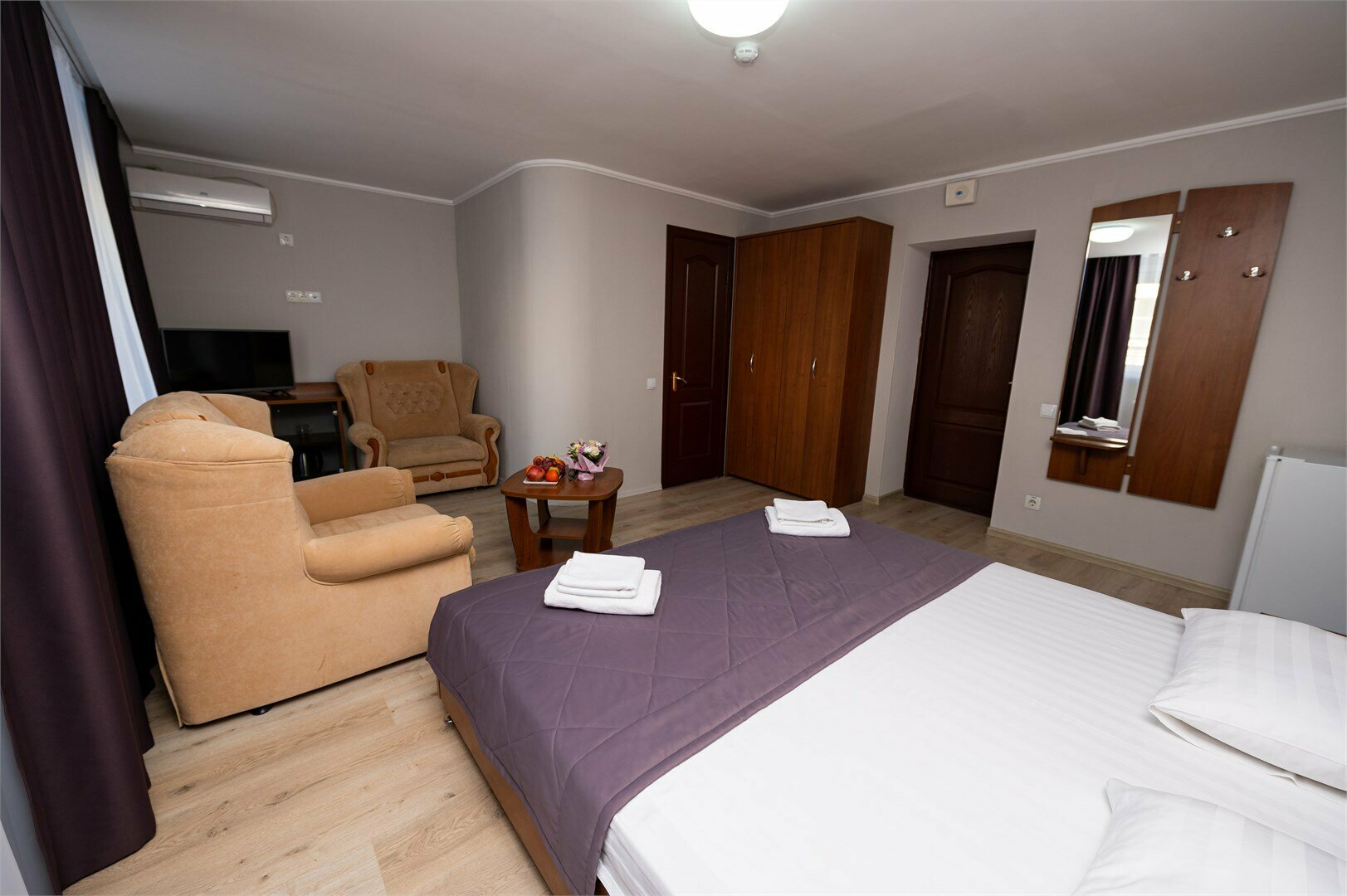 Однокомнатный фэмили