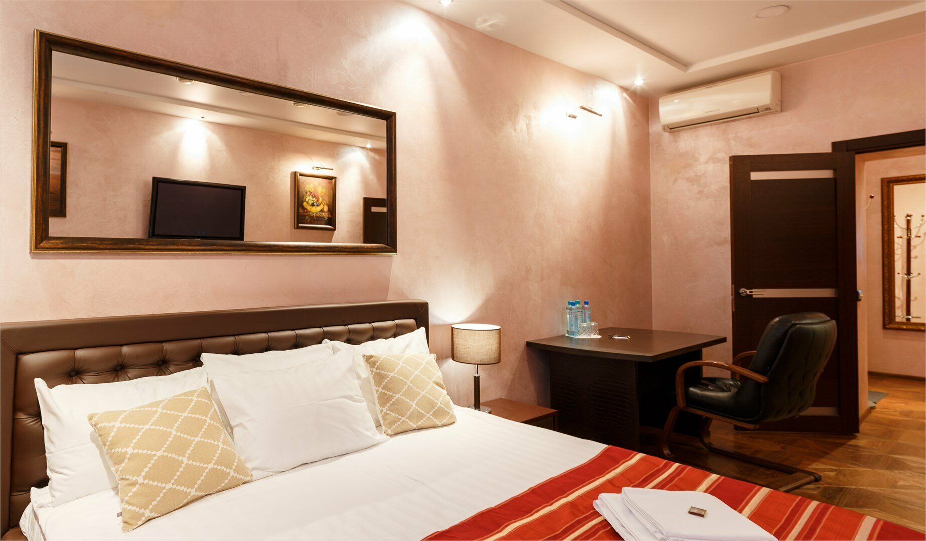 Представительский двухкомнатный Люкс