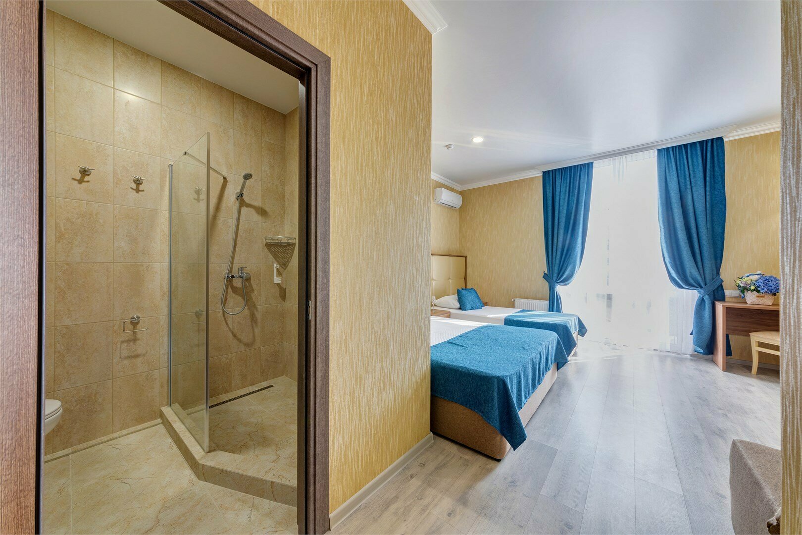 Семейный комфорт с видом на город