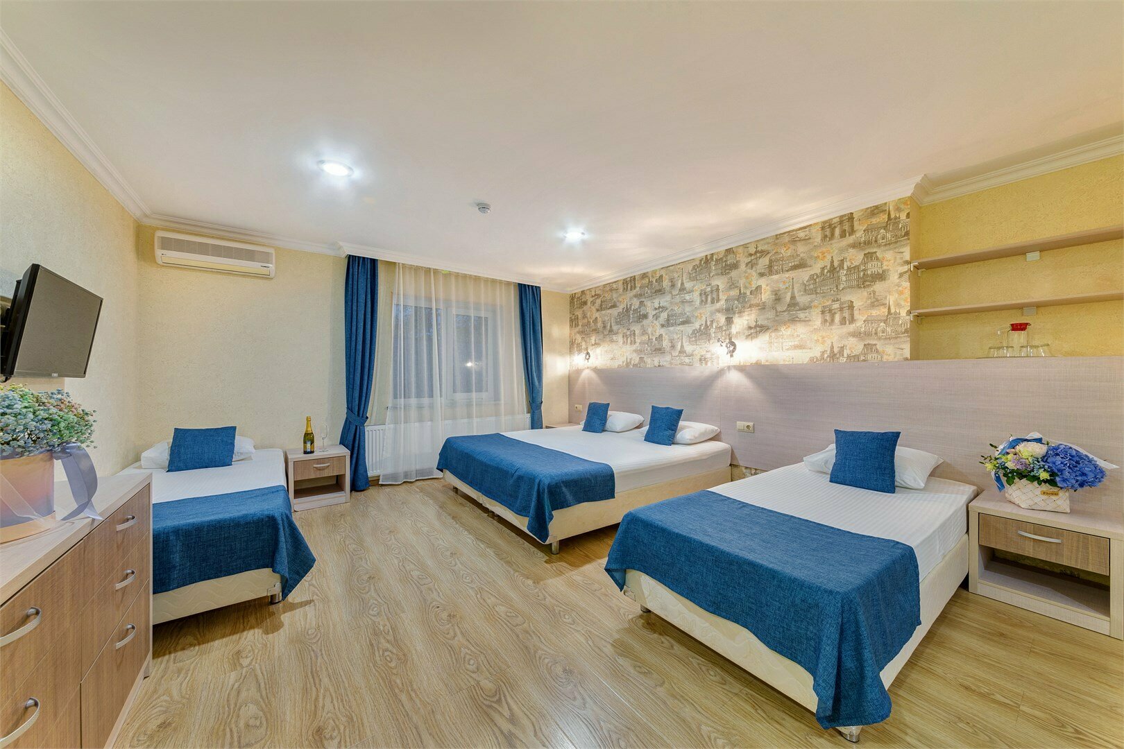 Апартаменты пятиместные с кухней