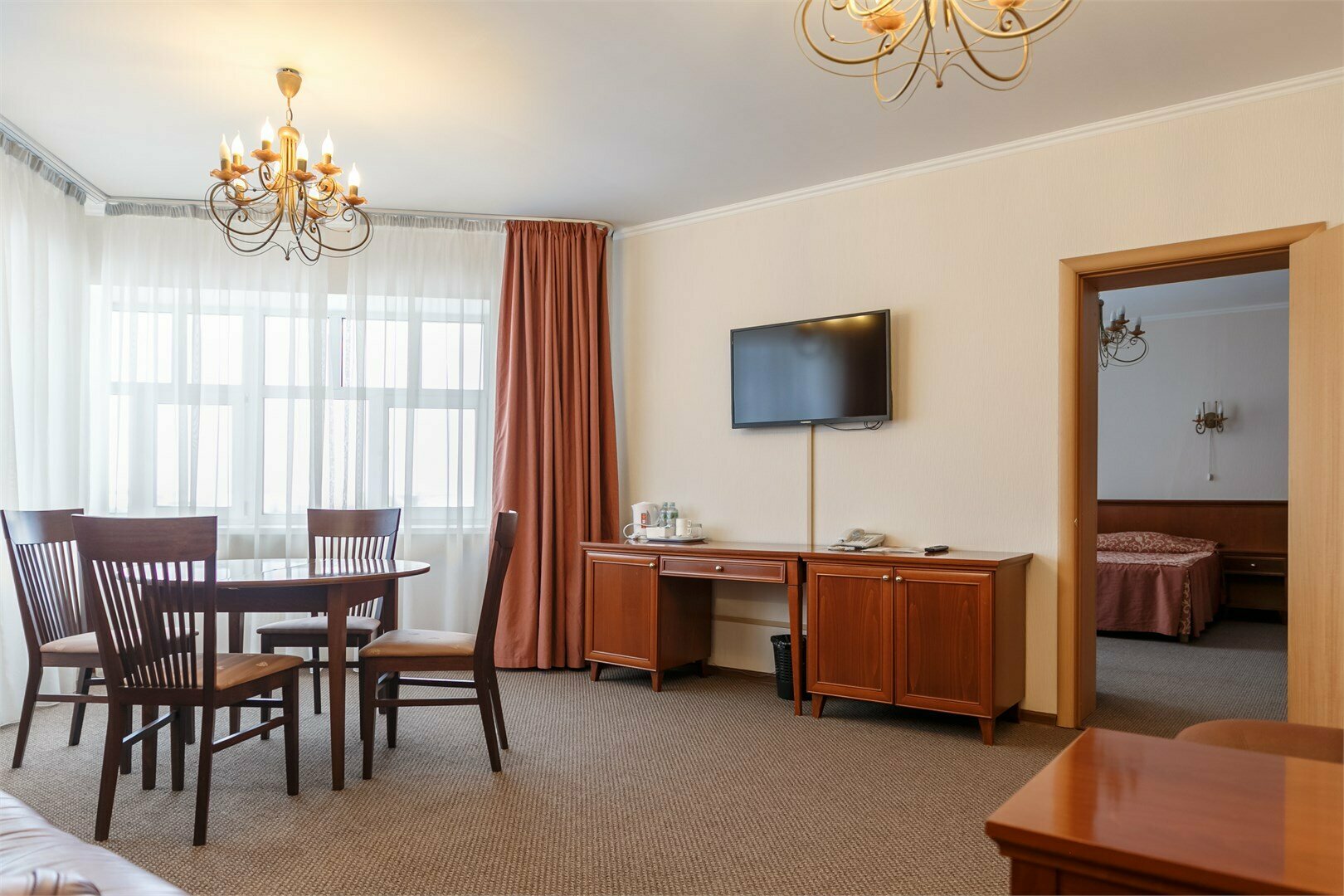 Семейный номер